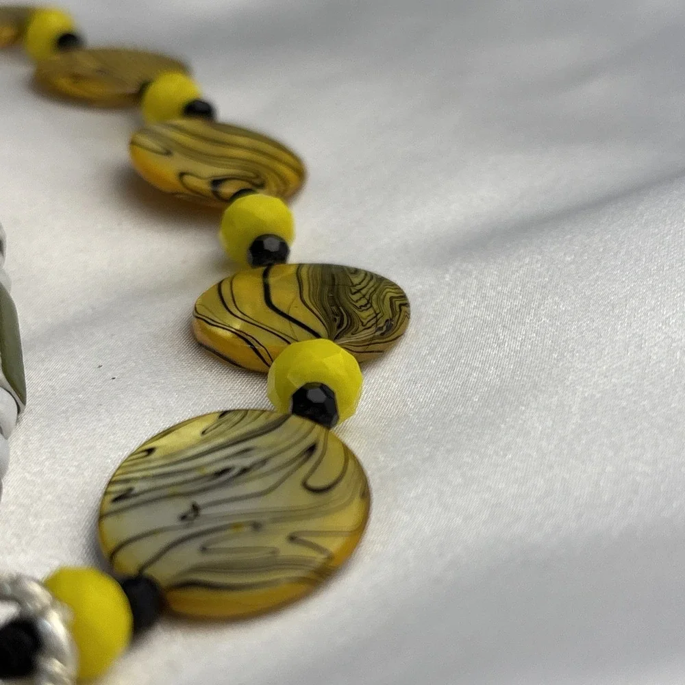 Yellow Green Beaded Necklaces 20
